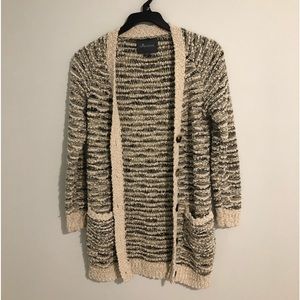Beautiful sweater!